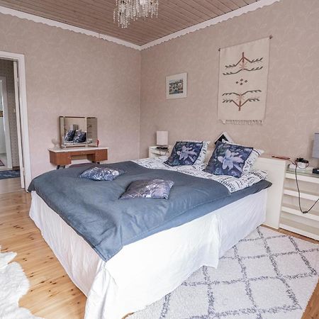 Iso Ja Viihtyisae Asunto Pietarsaaressa Apartment Jakobstad Exterior photo