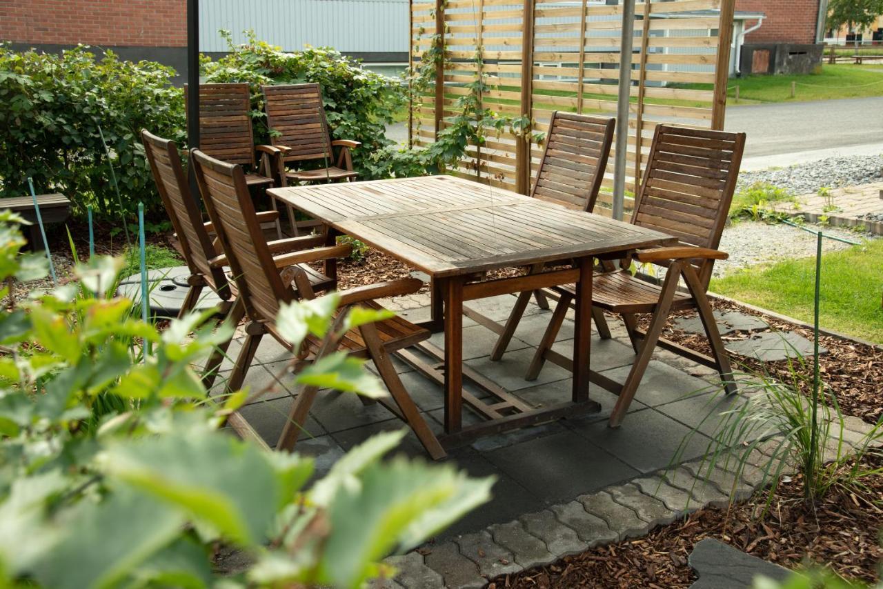 Iso Ja Viihtyisae Asunto Pietarsaaressa Apartment Jakobstad Exterior photo