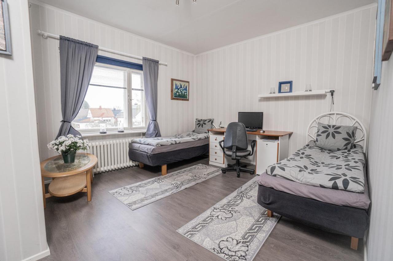 Iso Ja Viihtyisae Asunto Pietarsaaressa Apartment Jakobstad Exterior photo